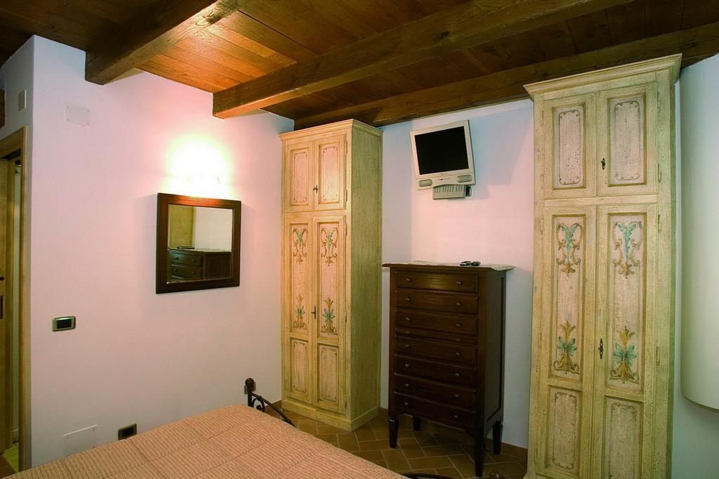 B&B La Torretta Sul Borgo Гроттамаре Номер фото